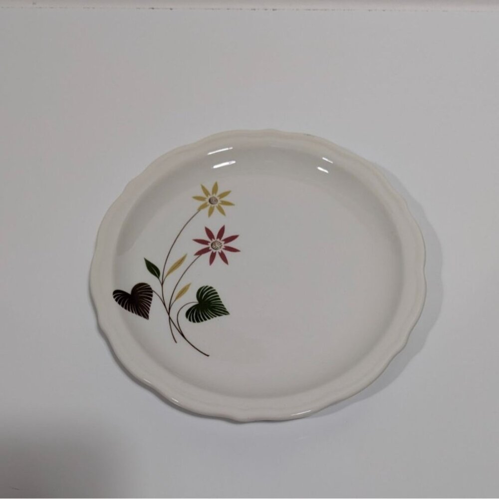 Syracuse China MCM Mod Floral Heart Salad Plate 7 1/4" White